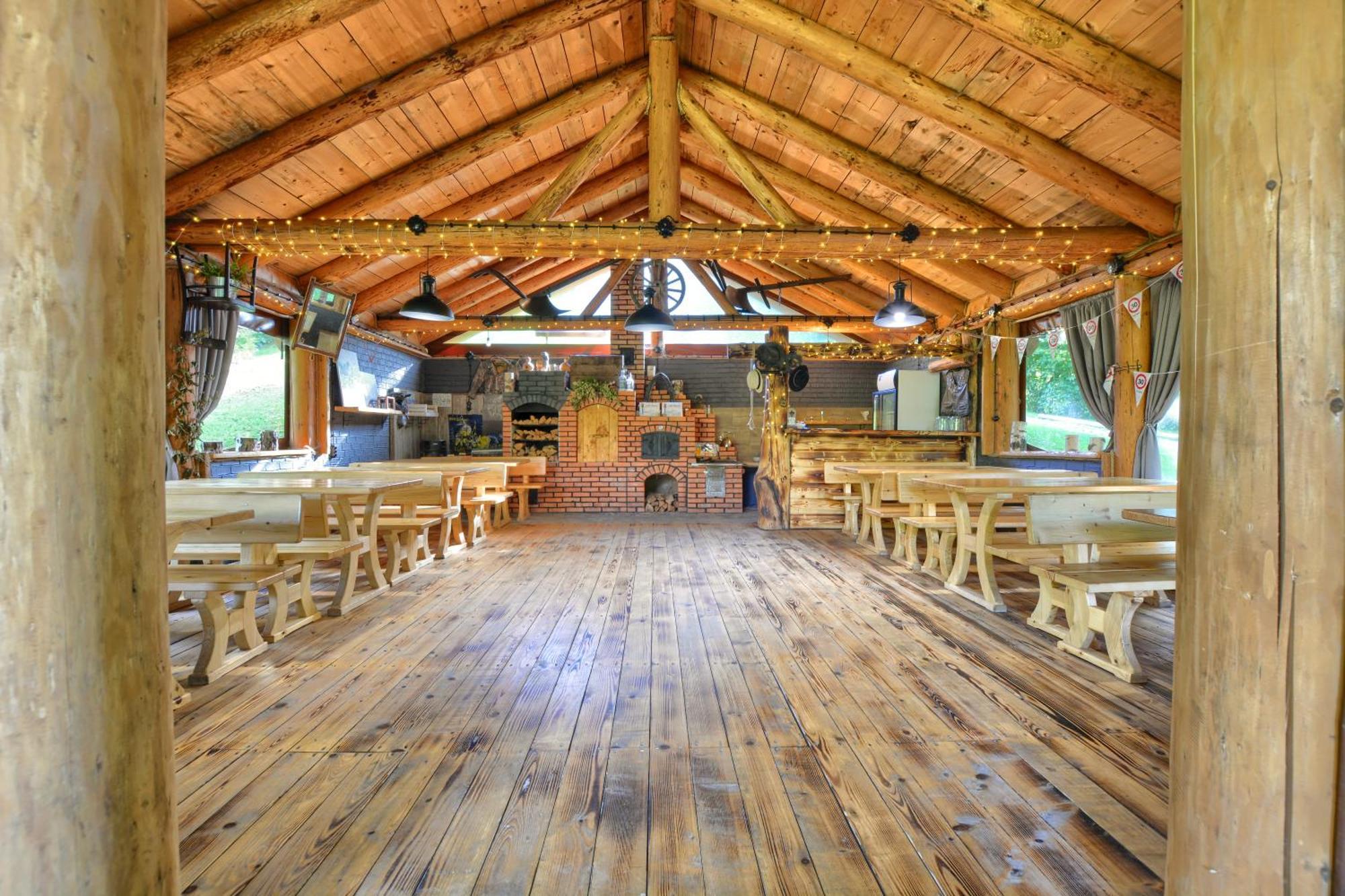 Chalet Osada Sroczy Jar Rozpucie